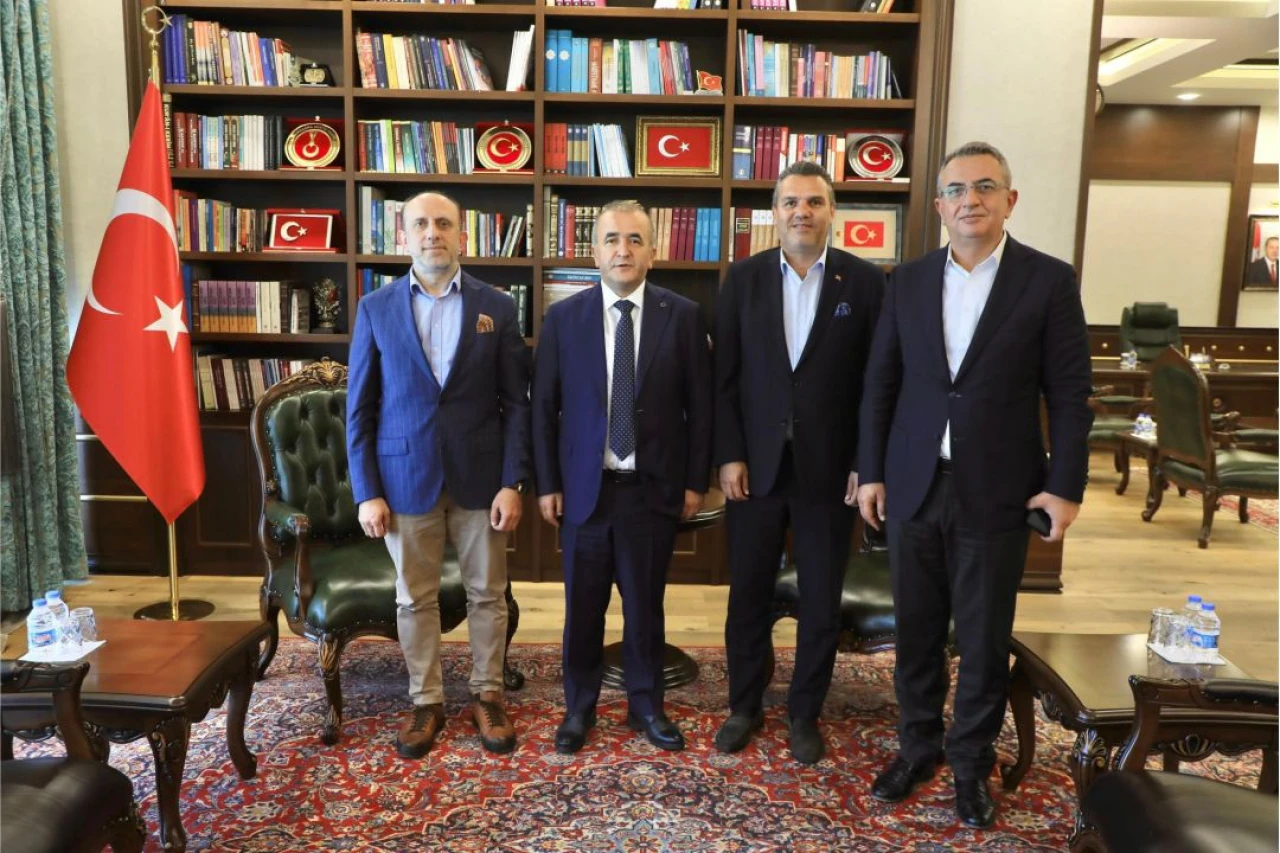 Gözün Aydın Elazığ