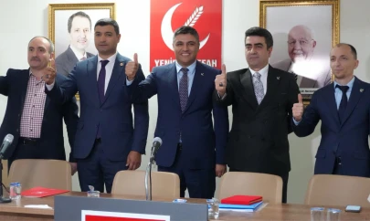 Yeniden Refa'ta Bayrak Değişimi