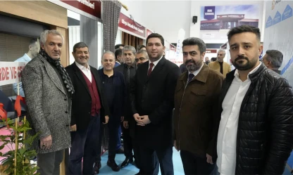 Yeniden Refah Partisi Elazığ İl Yönetimi, Ticaret Fuarı'nda Firmaları Ziyaret Etti.