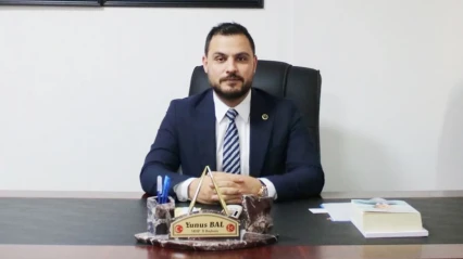19 Mayıs Kutlu Bir Diriliş Günüdür.