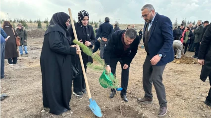 Türk Dünyası Hatıra Ormanı'na Elazığ Fidanı
