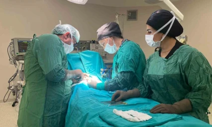 10 binde bir görülen omfalosel hastalığıyla dünyaya gelen bebek sağlığına kavuştu