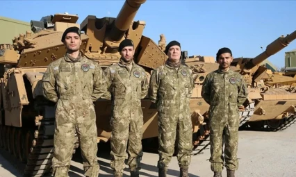 Dünyanın ilk tank dizisi Hemşerimiz Canpolat'tan