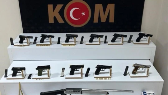 'Kuyu-16' operasyonunda yakalanan şüpheliler adliyeye sevk edildi