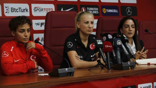 A Milli Kadın Futbol Takımı, Litvanya maçı hazırlıklarını tamamladı