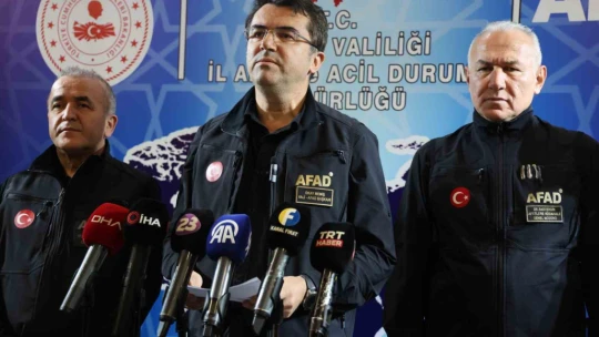 AFAD Başkanı Memiş: 'Malatya'da 2, Elazığ'da 8 olmak üzere toplam 10 vatandaşımızın tedavileri devam ediyor'