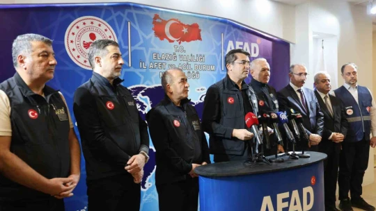 AFAD Başkanı Memiş: 'Malatya'da 2, Elazığ'da 8 olmak üzere toplam 10 vatandaşımızın tedavileri devam ediyor'