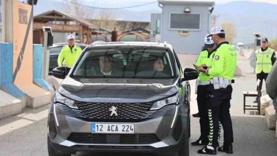 Bayram tatili dönüşünde trafik denetimleri arttı