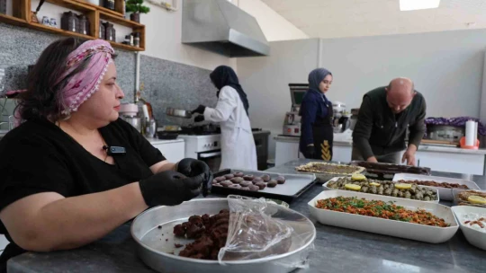 Bileziğini satıp dükkan açtı, kendi işinin patronu oldu