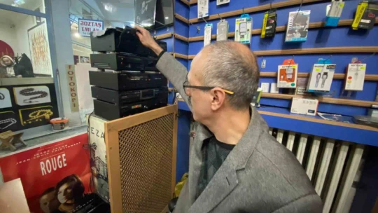 Bir zamanlar kapış kapış satılan müzik kasetlerine, koleksiyonerlerden yoğun ilgi