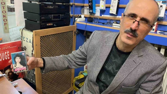 Bir zamanlar kapış kapış satılan müzik kasetlerine, koleksiyonerlerden yoğun ilgi
