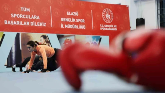 Boksta babasının desteğiyle başarıdan başarıya koşuyor