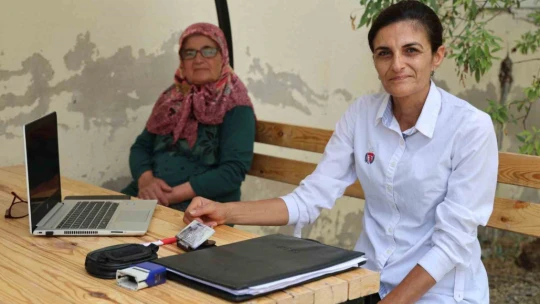 Bu köy 20 yıldır kadın muhtara emanet