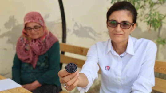 Bu köy 20 yıldır kadın muhtara emanet