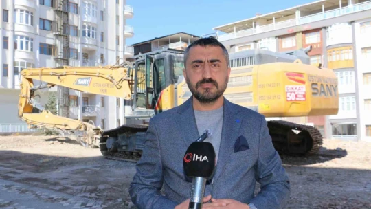Bu maaşı duyan makas operatörlüğü için sıraya girecek: Aylık 300 bin lira