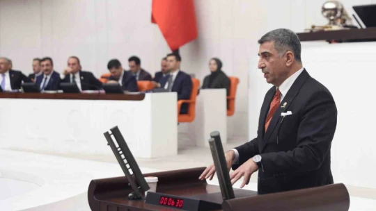 CHP'li Erol: ''Bana göre Türkiye'deki en önemli sorunumuz deprem''