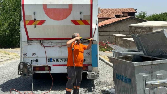 Elazığ Belediyesinden bayram temizliği