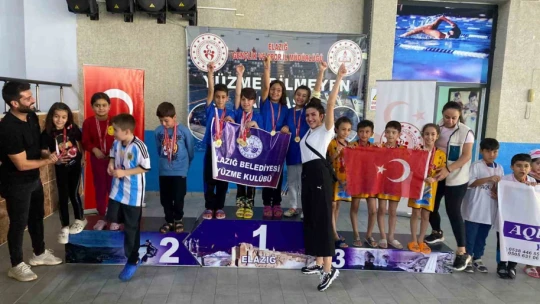 Elazığ Belediyesinden yüzmede 57 madalya