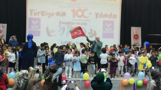 Elazığ'da '100. Yılda Çocuklarımızla 100 Şenlik' etkinliği