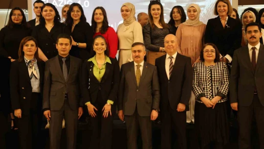 Elazığ'da 'Dijital Ekonomide Kadının Güçlenmesi Elazığ 4.0' programı