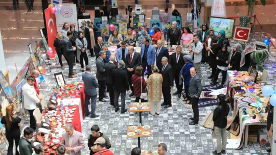 Elazığ'da 'Engelliler Haftası' sergisi açıldı