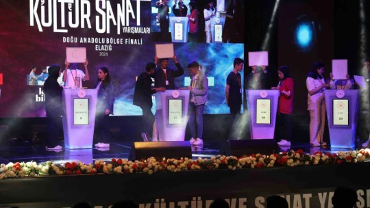 Elazığ'da 'gençler arası kültür ve sanat yarışmaları finalleri' başladı