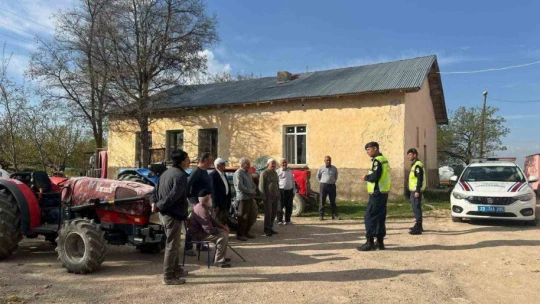 Elazığ'da 'Reflektör tak, görünür ol' kampanyası
