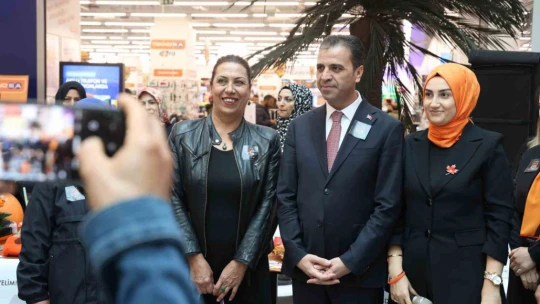 Elazığ'da 25 Kasım Kadına Yönelik Şiddetle Mücadele Günü etkinliği