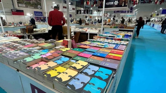 Elazığ'da 4. Kitap Fuarı kapılarını ziyaretçilere açtı