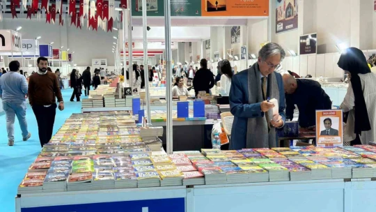 Elazığ'da 4. Kitap Fuarı kapılarını ziyaretçilere açtı