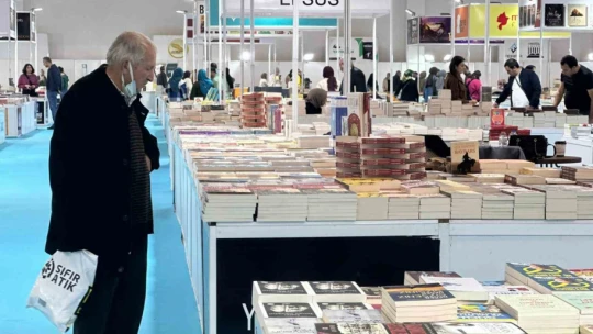Elazığ'da 4. Kitap Fuarı kapılarını ziyaretçilere açtı
