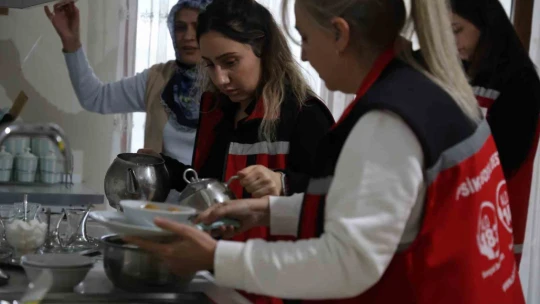 Elazığ'da 50 bin depremzedeye psikososyal destek hizmeti verildi