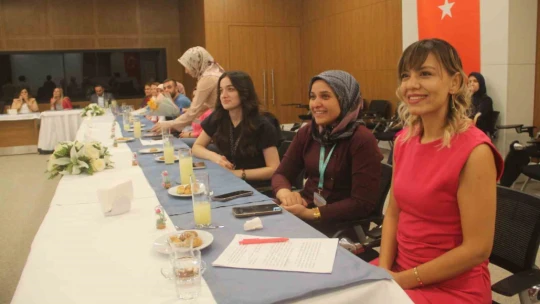 Elazığ'da anne sütünün önemine dikkat çekildi