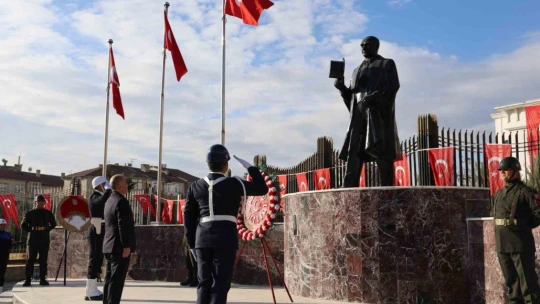 Elazığ'da Atatürk, düzenlenen törenle anıldı