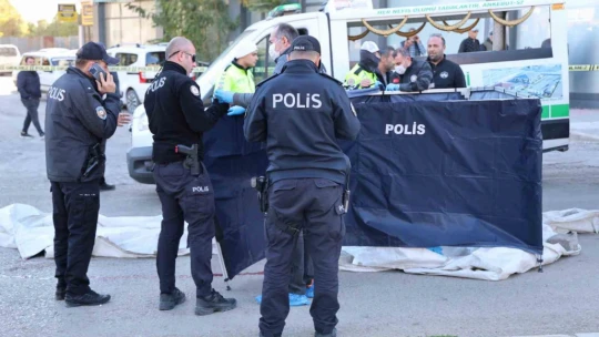 Elazığ'da beton pompa aracının çarptığı yaşlı adam hayatını kaybetti