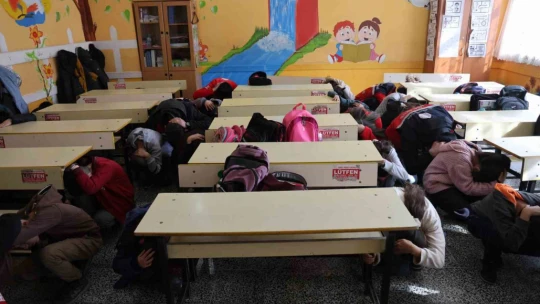Elazığ'da deprem ve yangın tatbikatı