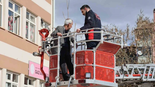 Elazığ'da deprem ve yangın tatbikatı
