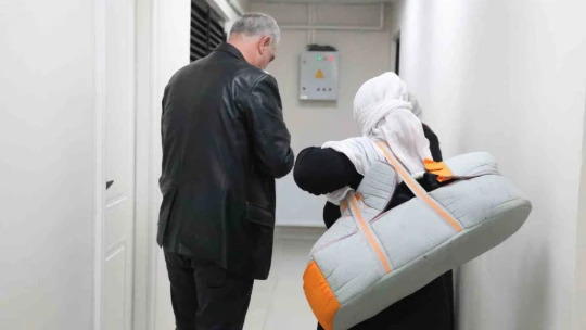 Elazığ'da dilenci operasyonu: Kimisi maraton koşucusunu aratmadı, kimileri de kamerayı görünce 'Çekme' diye bağırdı