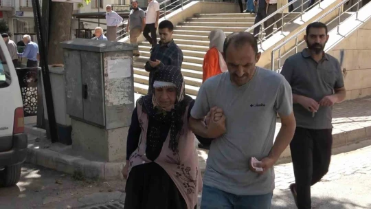 Elazığ'da dilenci operasyonu: Okul çantalarından defter kitap yerine para çıkardılar