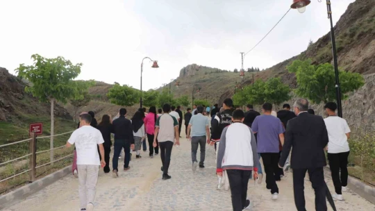 Elazığ'da doğa ve kültür yürüyüşü gerçekleştirildi
