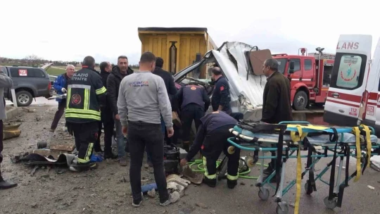 Elazığ'da feci kaza: 2 ağır yaralı