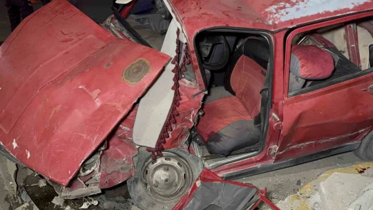 Elazığ'da feci kaza: 2'si ağır 6 yaralı