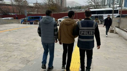 Elazığ'da haklarında kesinleşmiş hapis cezası bulunan 7 kişi yakalandı