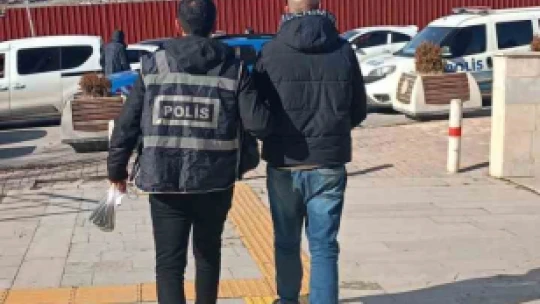 Elazığ'da haklarında kesinleşmiş hapis cezası bulunan 19 kişi yakalandı