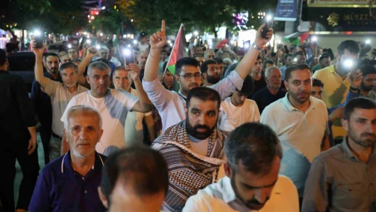 Elazığ'da Haniye için yürüyüş