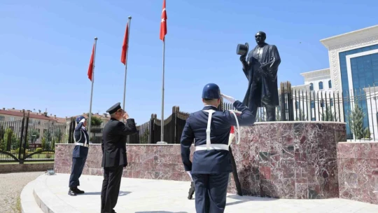 Elazığ'da jandarmanın 185. yılı kutlandı