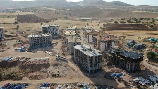 Elazığ'da kalıcı konutların 13'üncü bloğu tamamlandı
