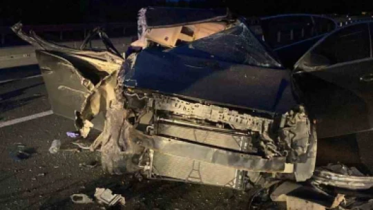 Elazığ'da kamyon ile otomobil çarpıştı: 4 yaralı