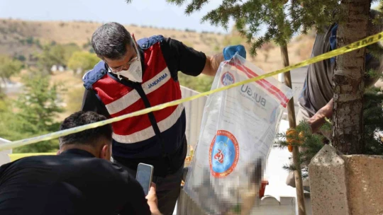 Elazığ'da kan donduran olay: Poşete sarılı bebek cesedi bulundu