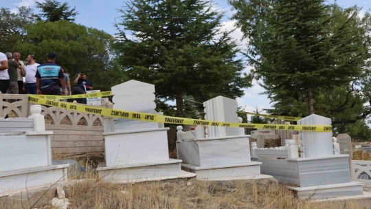 Elazığ'da kan donduran olay: Poşete sarılı bebek cesedi bulundu